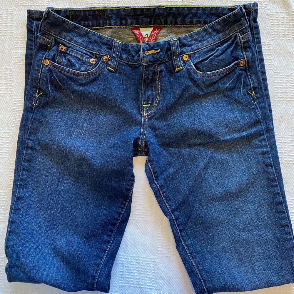 Woman’s Lucky Brand Jeans